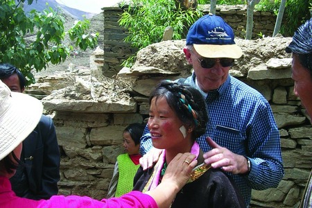 Cres Eastman in Tibet, Photo courtesy of Mu Li and Cres Eastman